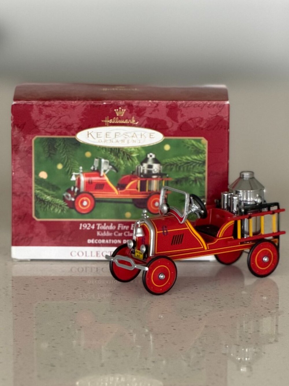 Hallmark Ornament Kiddie Car Classics 1924 Toledo Fire Engine #7